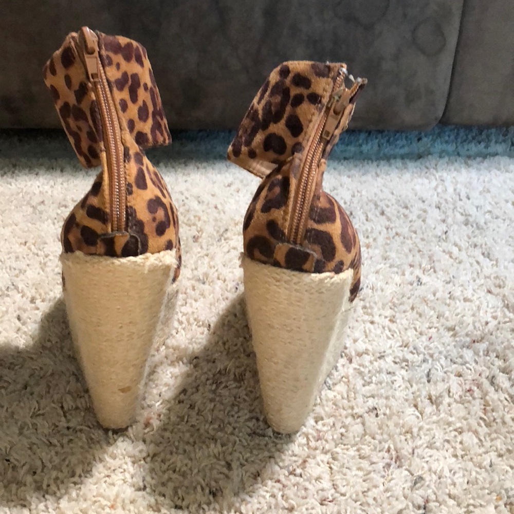 Wedges - Picture 3 of 4